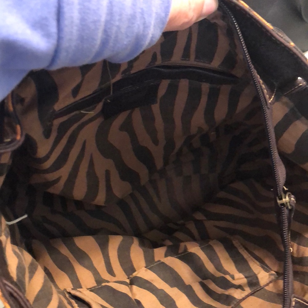 Purse - Picture 2 of 6